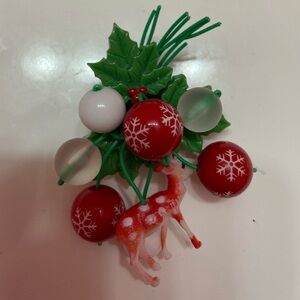 Festive Red and Green Luxulite Holiday Brooch